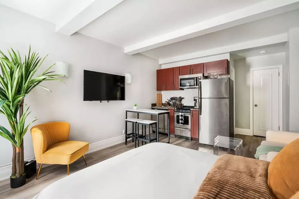  240 W 73rd St, New York, NY 10023 photo 20