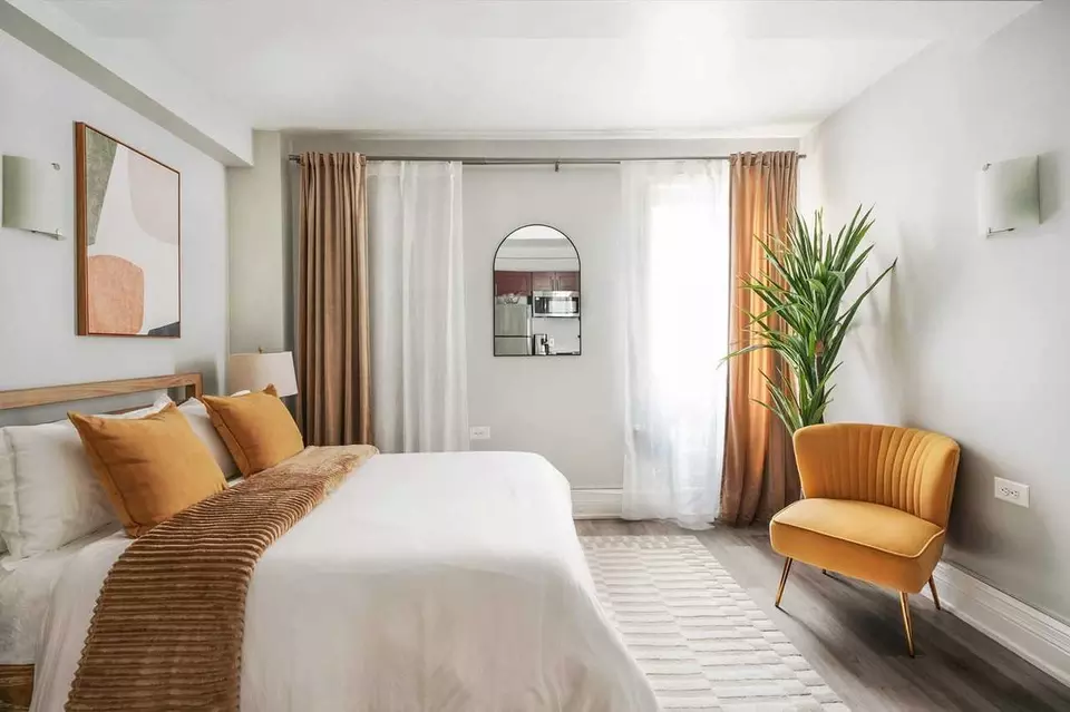 240 W 73rd St, New York, NY 10023 photo 11