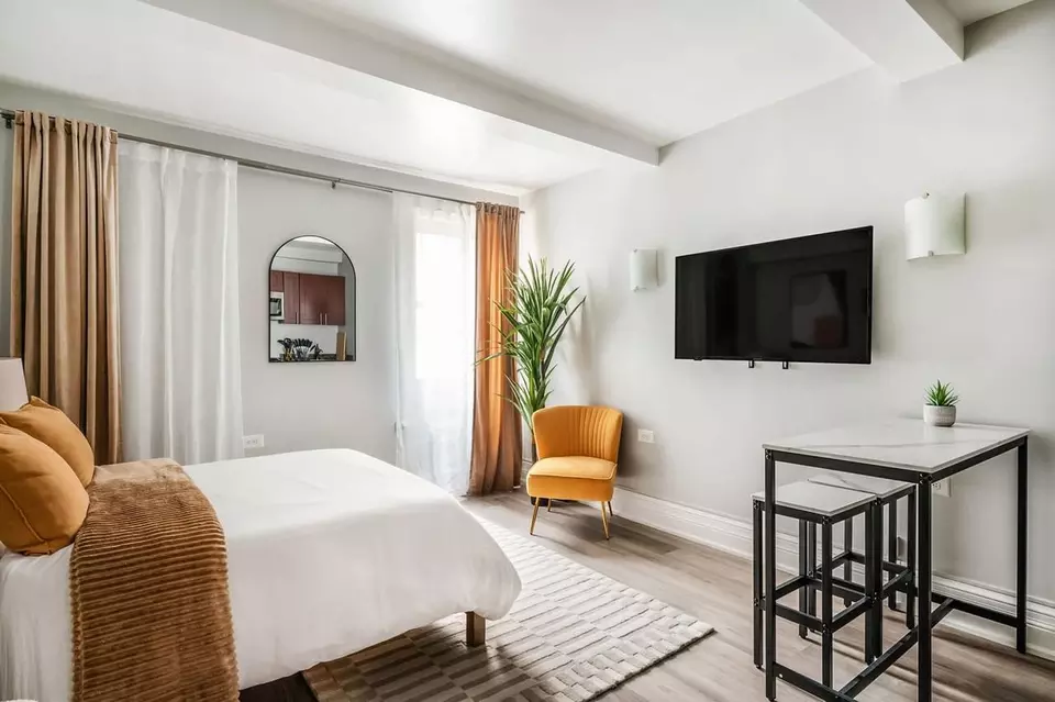  240 W 73rd St, New York, NY 10023 photo 9