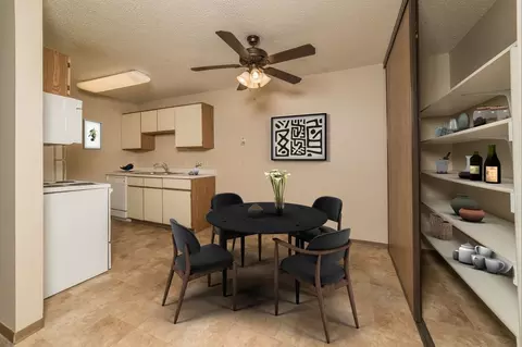807 N Cleveland Ave, Sioux Falls, SD 57103 photo 5