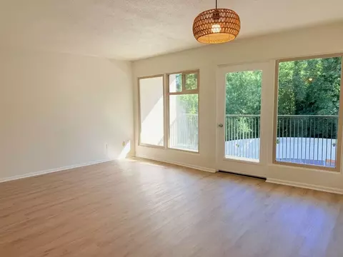 5201 42nd Ave S, Seattle, WA 98118