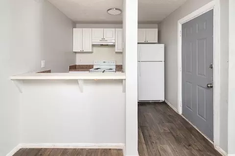 1234 Saratoga Dr, Charlotte, NC 28208