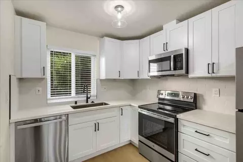 215 W Olive Ave, Sunnyvale, CA 94086
