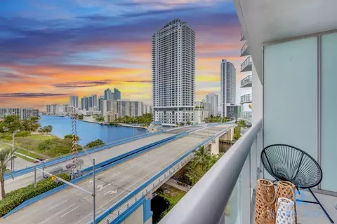 E Hallandale Beach Blvd, Hallandale Beach, FL 33009