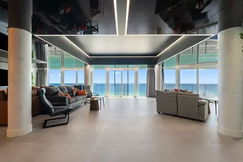 8743 Thomas Dr, Panama City Beach, FL 32408