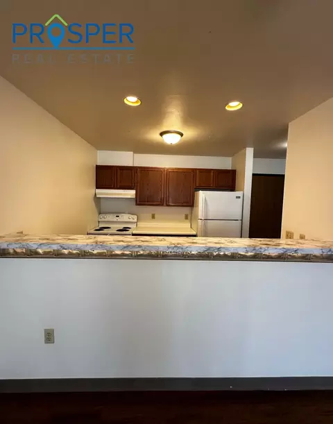 218 10th Ave, Eau Claire, WI 54703