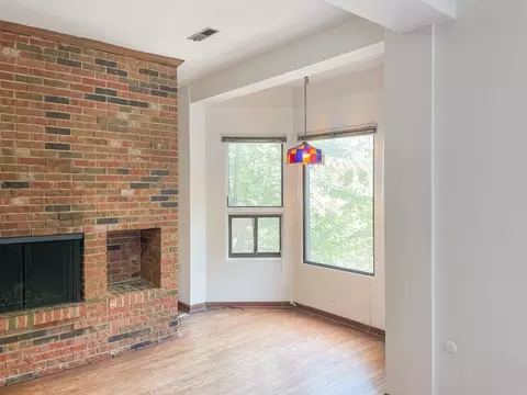 871 W Lill Ave, Chicago, IL 60614