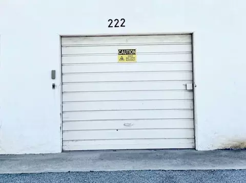 222 N Screenland Dr, Burbank, CA 91505 photo 12