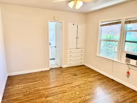 222 N Screenland Dr, Burbank, CA 91505 photo 10