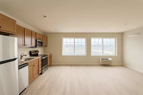 900 Vineyard Dr, Cambridge, WI 53523