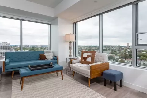 425 Massachusetts Ave, Cambridge, MA 02139