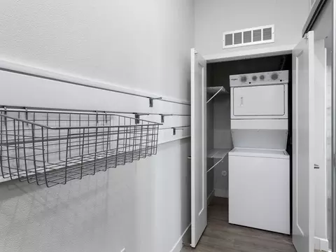 185 S State College Blvd, Brea, CA 92821 photo 28