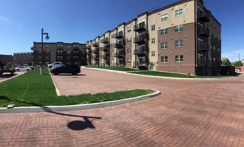 45 W Jefferson St, Waterloo, IA 50701