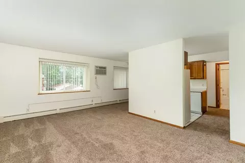 1011 Westminster St, Saint Paul, MN 55130