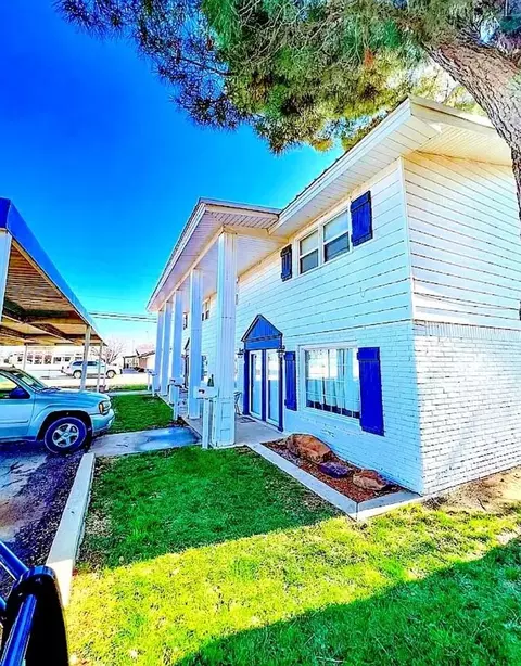 400 E 22nd St, Littlefield, TX 79339