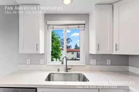 560 Copper Dr, Vista, CA 92083