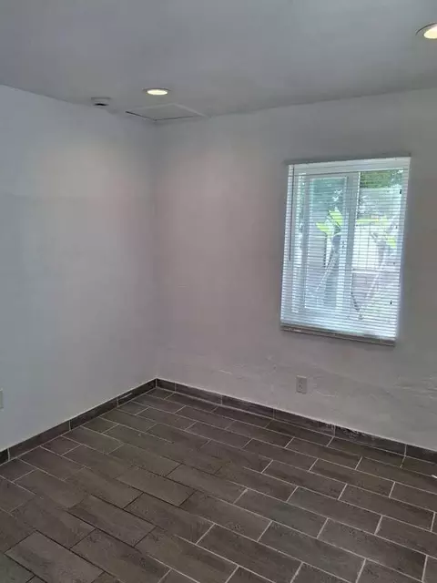 72297233 Somerset Blvd, Paramount, CA 90723 photo 7