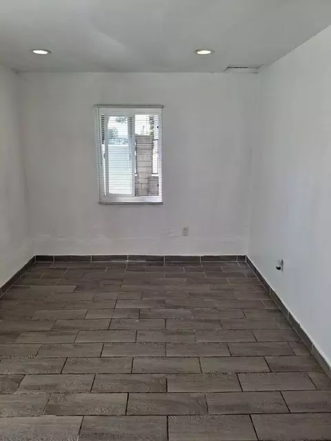 72297233 Somerset Blvd, Paramount, CA 90723 photo 12