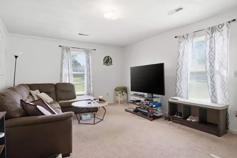 1449 Sandy Cir, Blacksburg, VA 24060