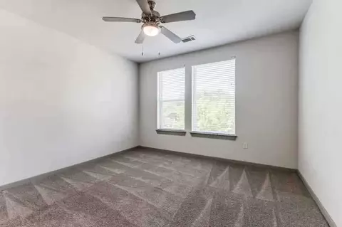 1900 N Beckley Ave, Dallas, TX 75208 photo 25
