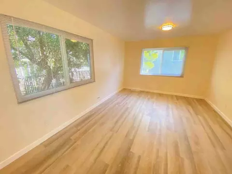 296 Lester Ave, Oakland, CA 94606 photo 5
