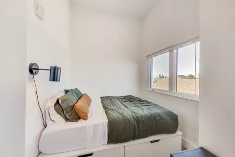 1705 Mandela Pkwy, Oakland, CA 94607 photo 5