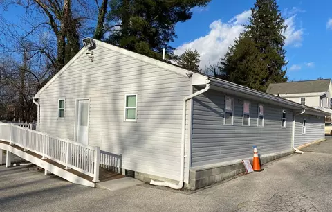 438 Main St, Reisterstown, MD 21136