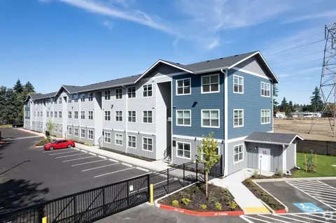 4242 E 18th St, Vancouver, WA 98661