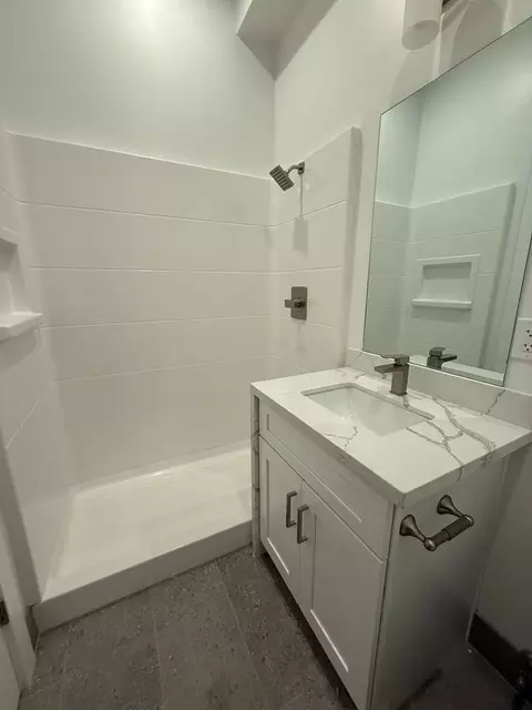455 W Holmes Ave, Mesa, AZ 85210 photo 28