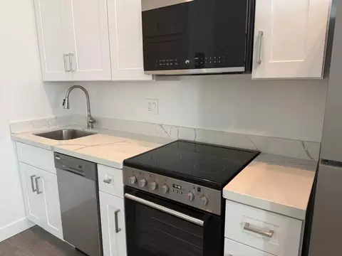 455 W Holmes Ave, Mesa, AZ 85210 photo 9