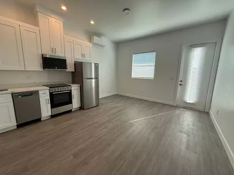 455 W Holmes Ave, Mesa, AZ 85210 photo 8