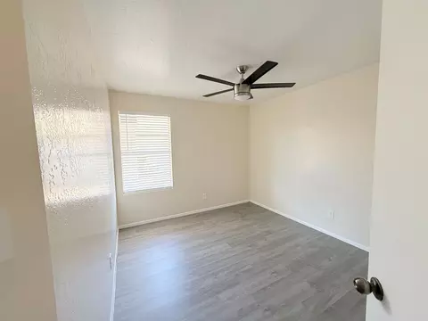 12813 N 113th Ave, Youngtown, AZ 85363 photo 8
