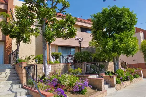 21030 Gresham St, Los Angeles, CA 91304
