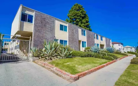 3715 W 27th St, Los Angeles, CA 90018