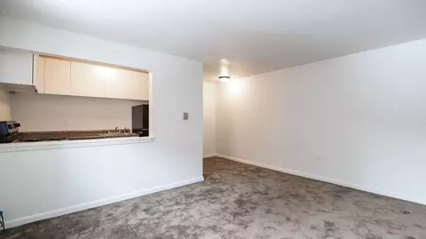 1005 Willowbrook Dr, Greensburg, PA 15601