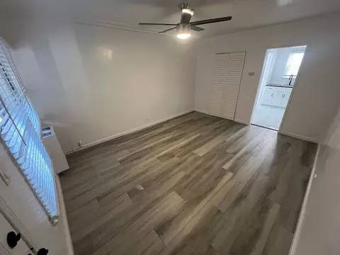 851 S Kenmore Ave, Los Angeles, CA 90005