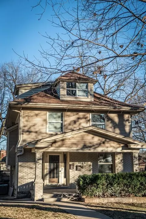 5125 Walnut St, Kansas City, MO 64112