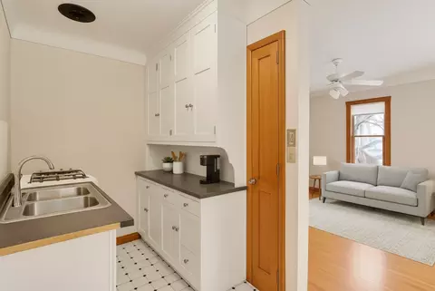 1631 Charles Ave, Saint Paul, MN 55104