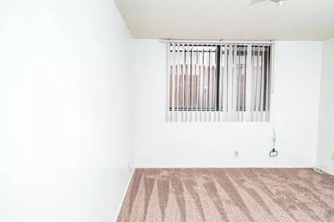 12100 Birch Ave, Hawthorne, CA 90250 photo 7