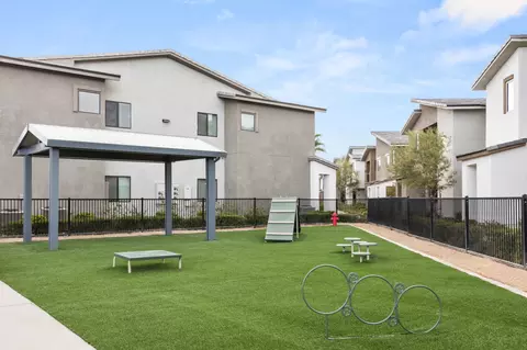 240 E Silverado Ranch Blvd, Paradise, NV 89183 photo 30