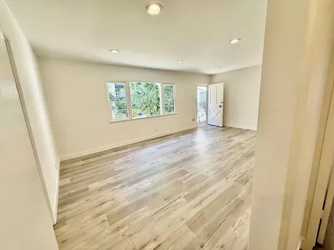 449 N Oakhurst Dr, Beverly Hills, CA 90210 photo 5