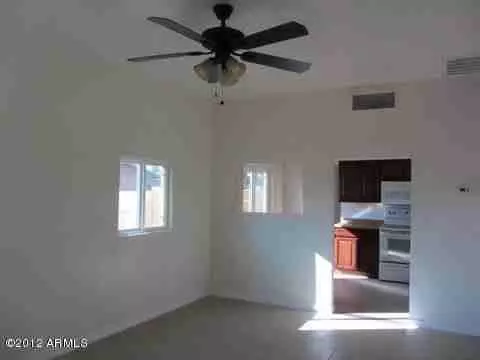 116 E Cullumber Ave, Gilbert, AZ 85234 photo 2