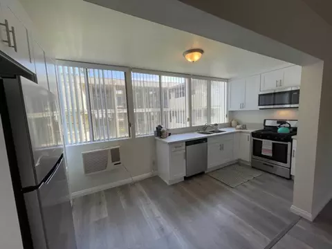 160 S Michigan Ave, Pasadena, CA 91106