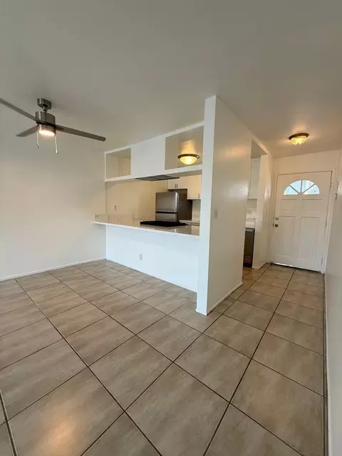 755 Gaviota Ave, Long Beach, CA 90813