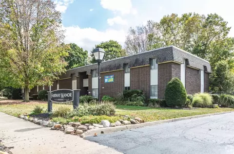 750 Mull Ave, Akron, OH 44313