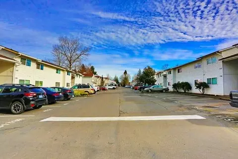 400 NE Cleveland Ave, Gresham, OR 97030 photo 37