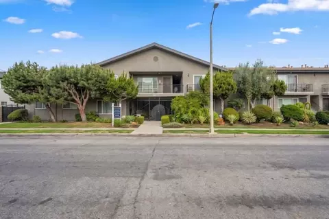 1661 259th St, Los Angeles, CA 90710