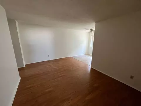 387 N Mentor Ave, Pasadena, CA 91106 photo 2