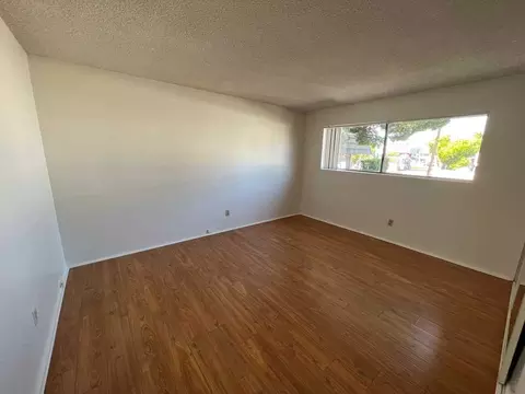 387 N Mentor Ave, Pasadena, CA 91106 photo 7