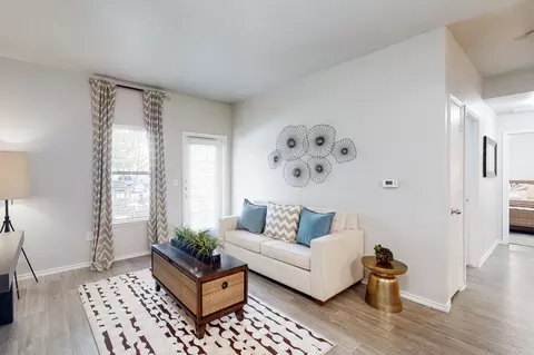 8711 Bowens Xing, San Antonio, TX 78250